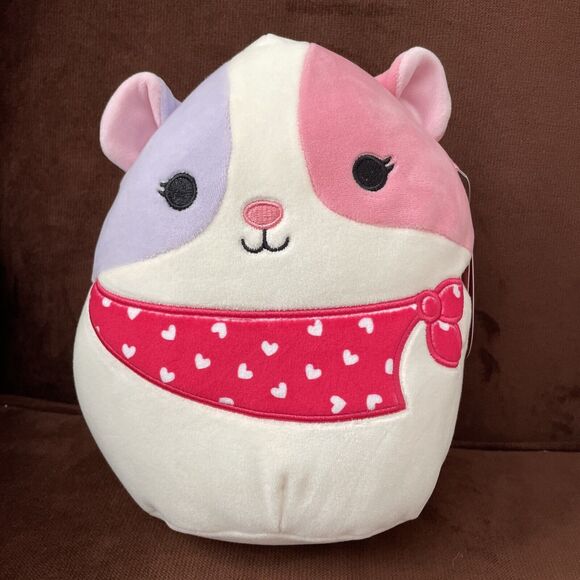Squishmallows Valentines 2024 Niven the Tri-Colored Hamster Hearts Bandana 8" - Picture 1 of 4